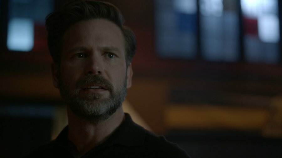 Мэттью Дэвис (Matthew Davis) в 4 сезоне сериала «Наследие / Legacies» (2021)