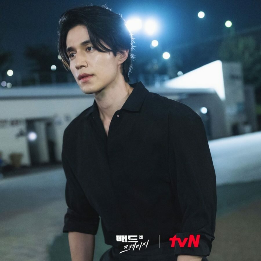 Ли Дон-Ук (Lee Dong-Wook, 이동욱) в дораме «Плохой и сумасшедший / Bad and Crazy / 배드 앤 크레이지» (2021-2022)