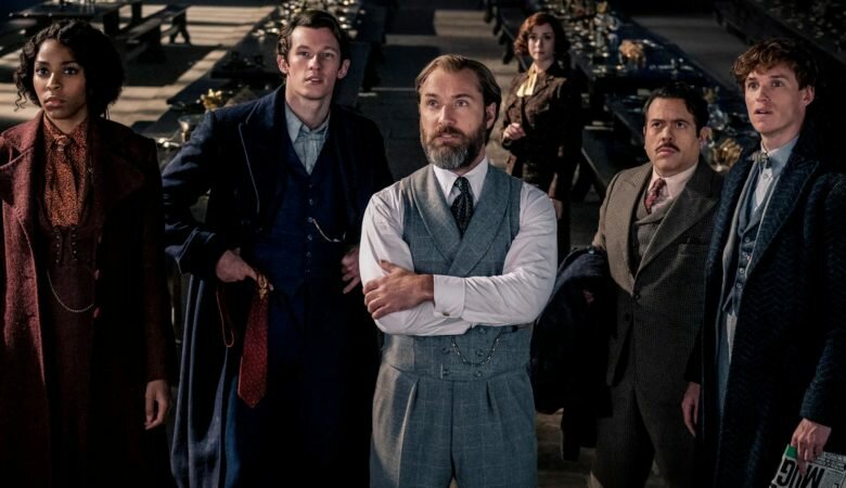 Кадр из фильма «Фантастические твари: Тайны Дамблдора / Fantastic Beasts: The Secrets of Dumbledore» (2022)