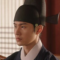 Ли Тхэ-Ри (Lee Tae-Ri, 이태리), 2022